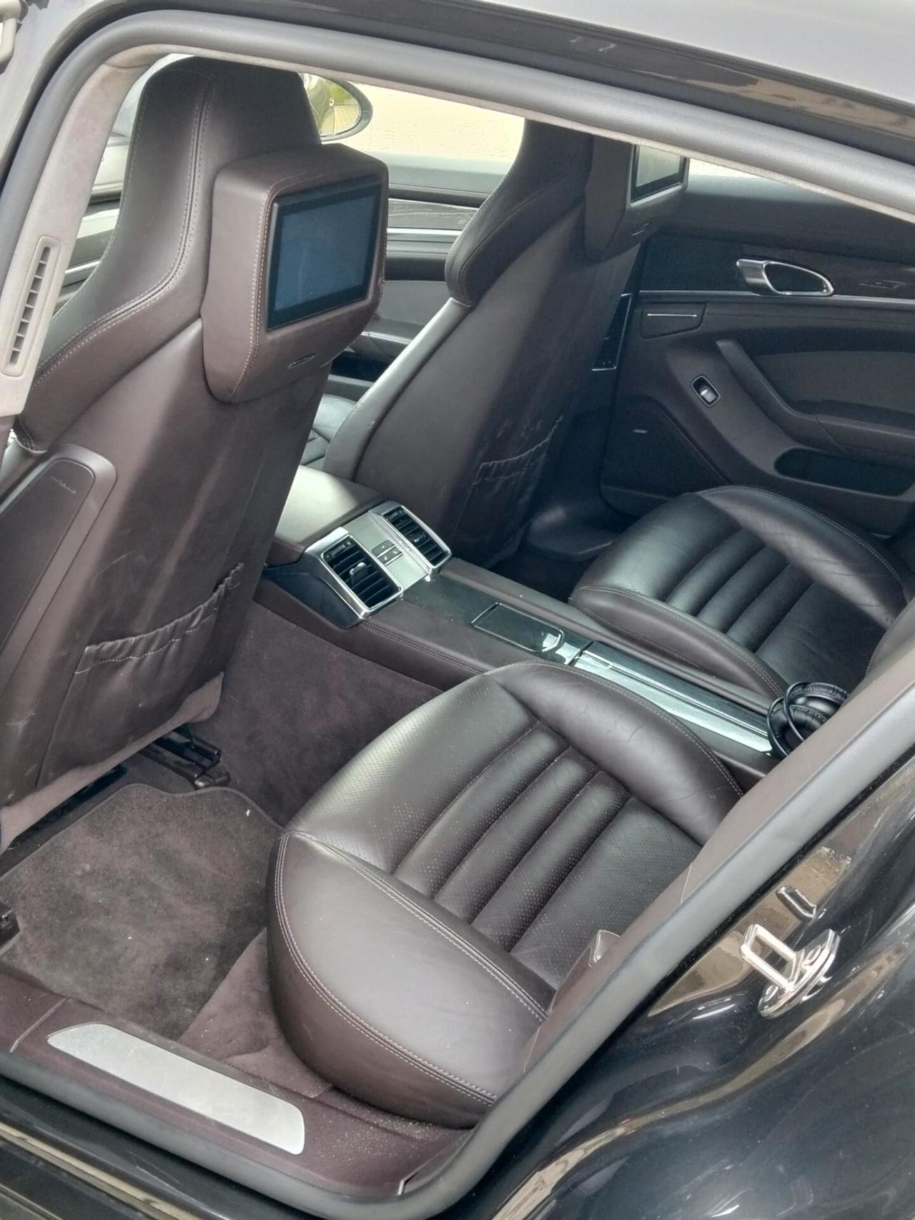 Porsche Panamera 4.8 Turbo