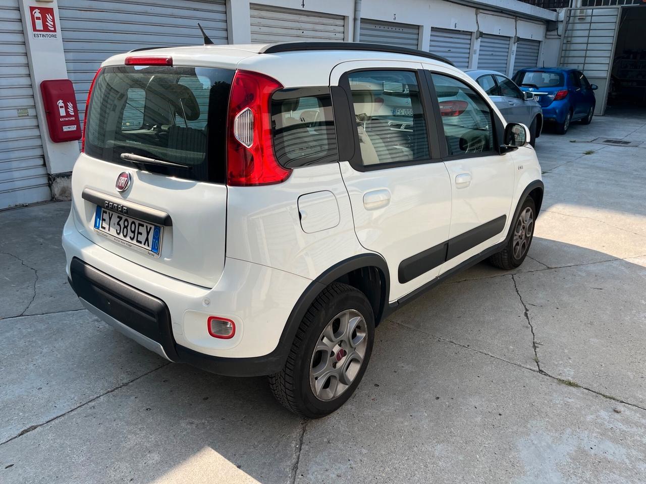 Fiat Panda 0.9 TwinAir Turbo Natural Power Trekking