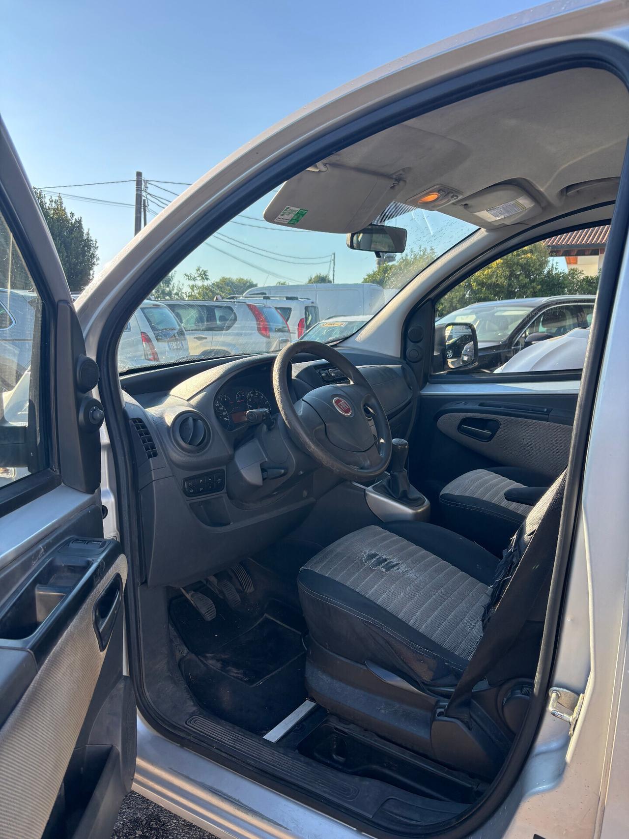 Fiat Qubo 1.3 MTJ 75CV 5P TREKKING