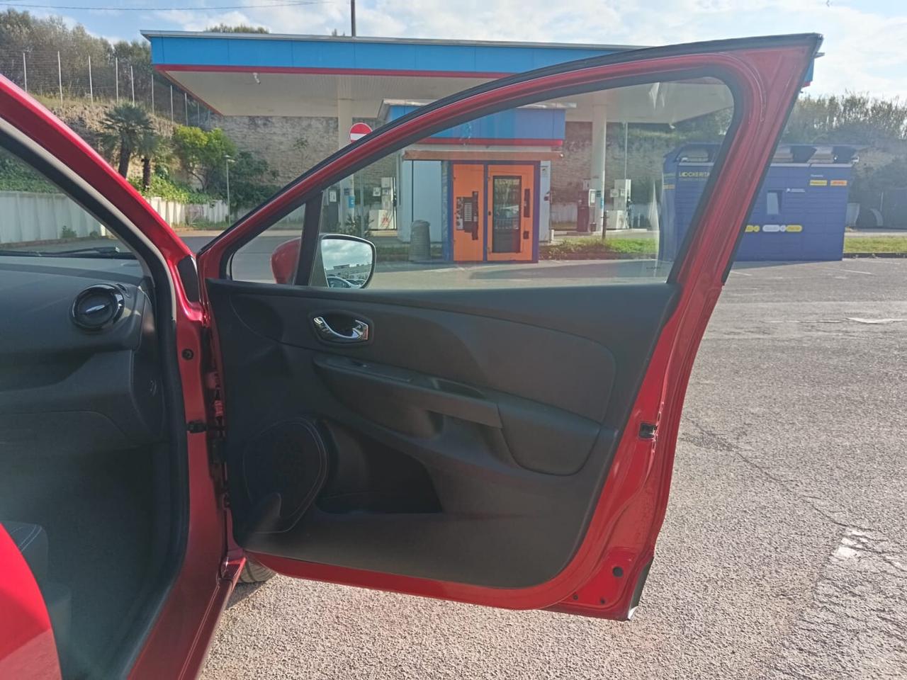 Renault Clio 1.2 75CV 5 porte Wave