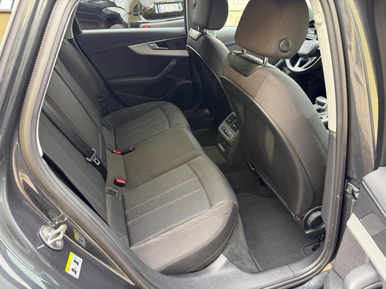 Audi A4 Avant TDI/163 CV S tronic SPORT/ KEYLESS/UNIPRO