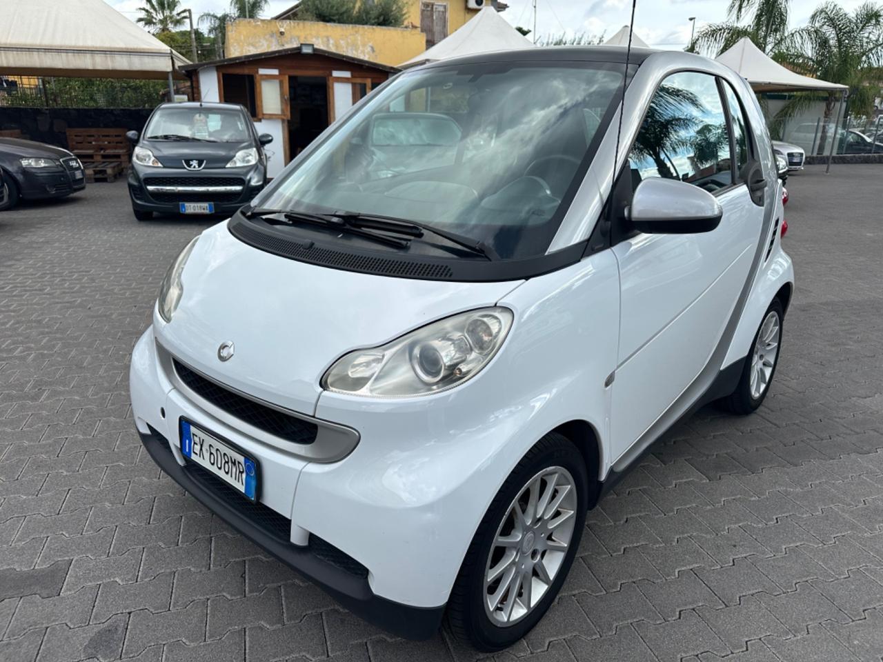 Smart ForTwo 800 40 kW coupé passion cdi