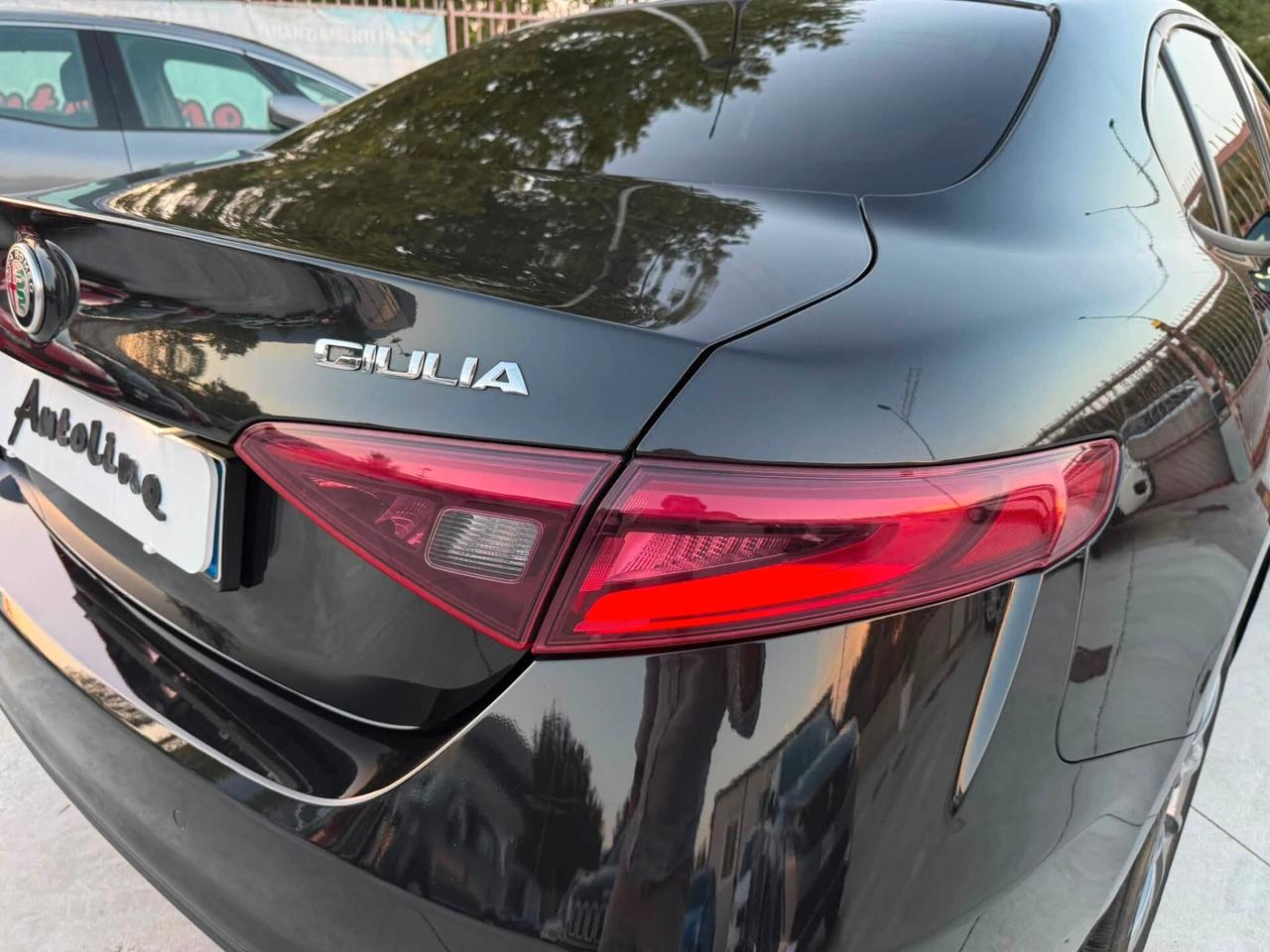 Alfa Romeo Giulia 2.2 T.D 180CV -SUPER- MANUALE