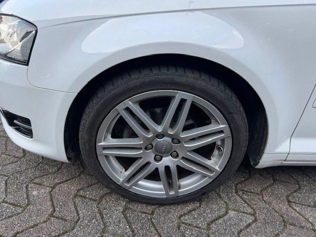 AUDI A3 SPB 1.8 TFSI S tronic Ambition