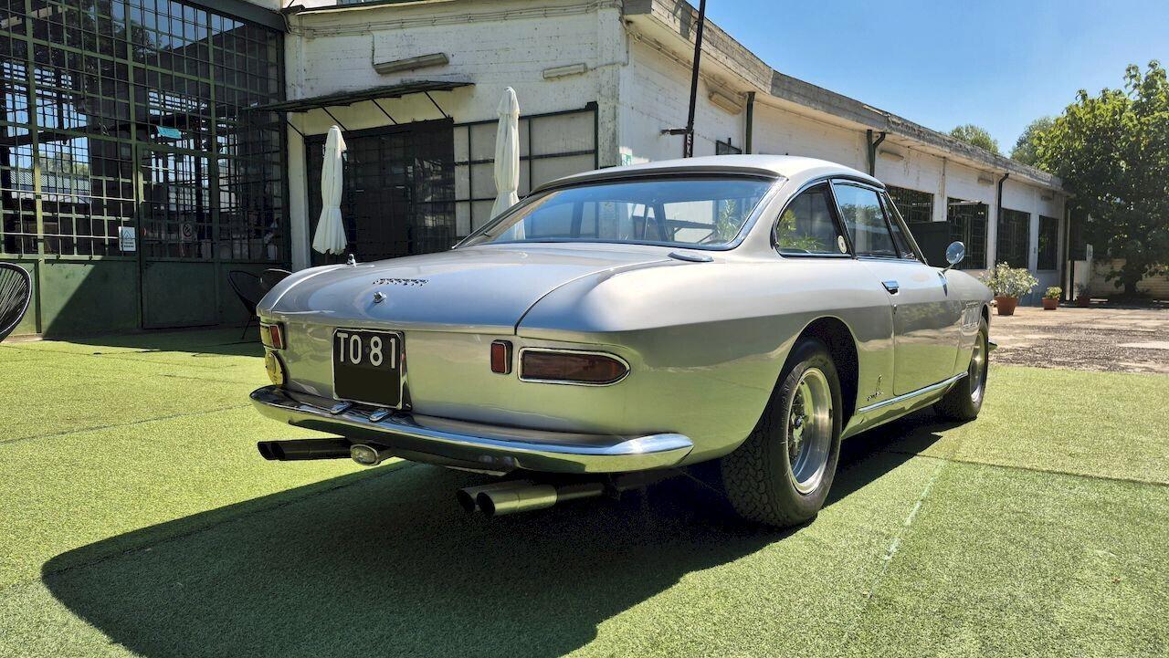 Ferrari 330 GT 2+2 I Serie – 1964