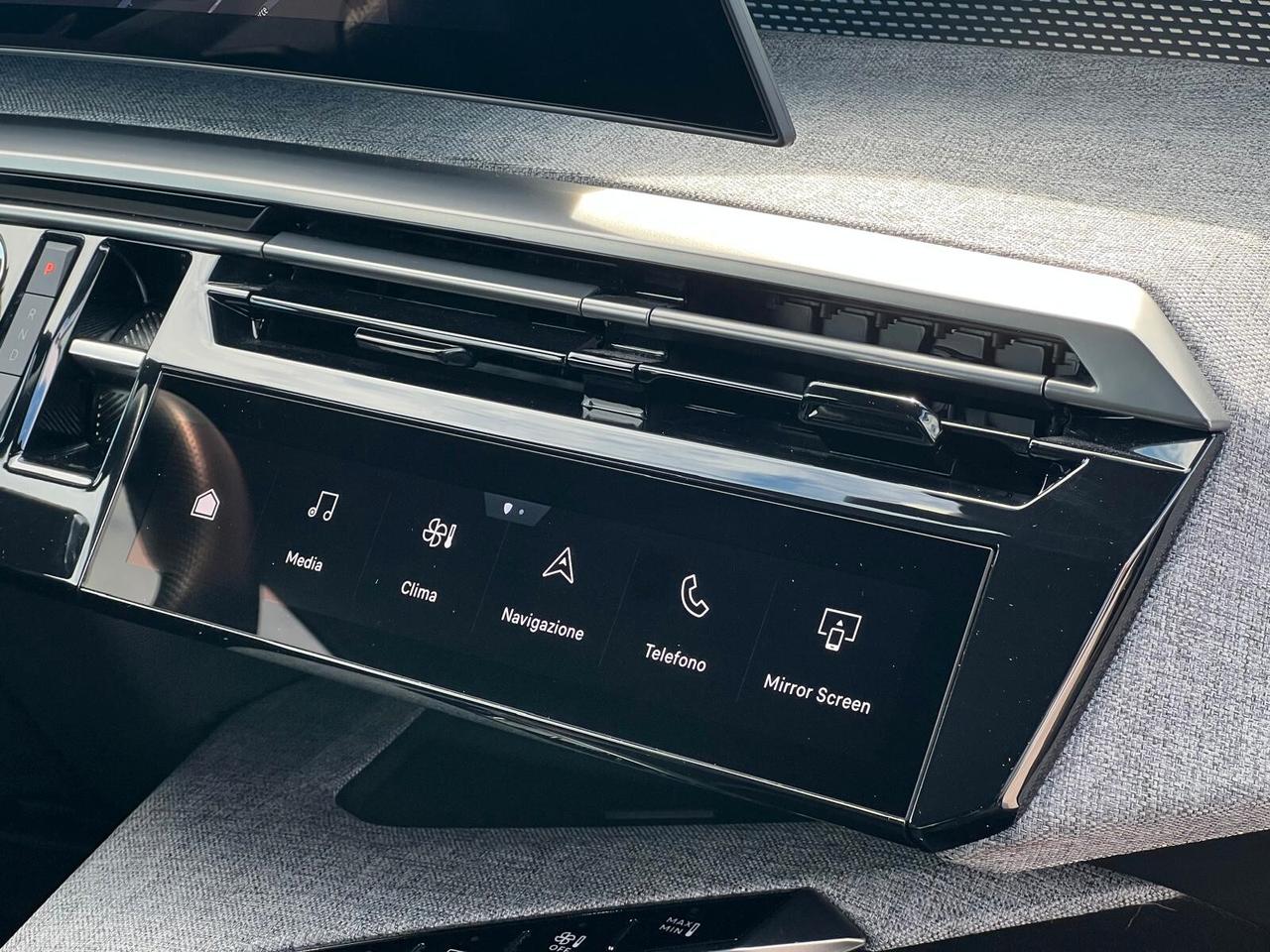 Peugeot 3008 Hybrid 136 e-DCS6 GT