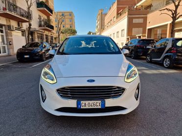 Ford Fiesta 75 CV GPL 5 porte Titanium ok neopatentati