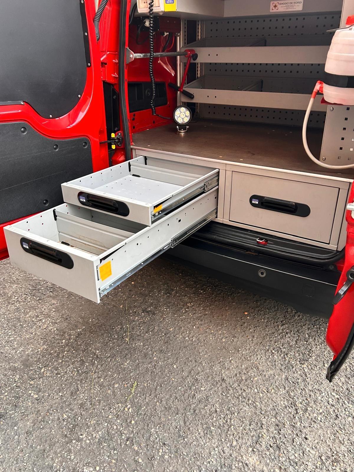 Fiat Fiorino 1.3 MJT 95CV Cargo Adventure