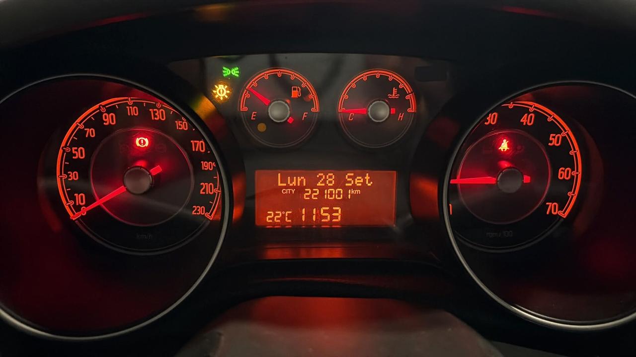 FIAT GRANDE PUNTO DEL 2014 1300 MULTIJET A CATENA