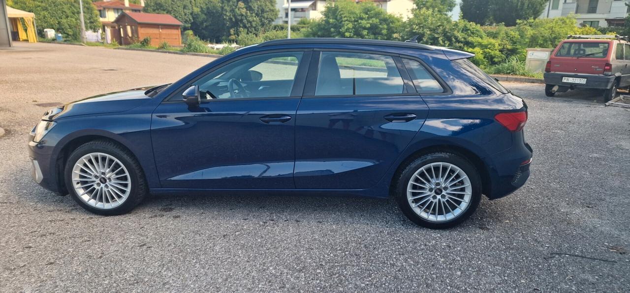 Audi A3 SPB 35 TFSI S-Tronic Business Advanced