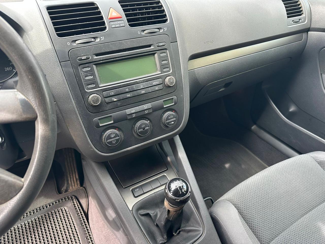 Volkswagen Golf 1.9 TDI 5p. UNIPRO