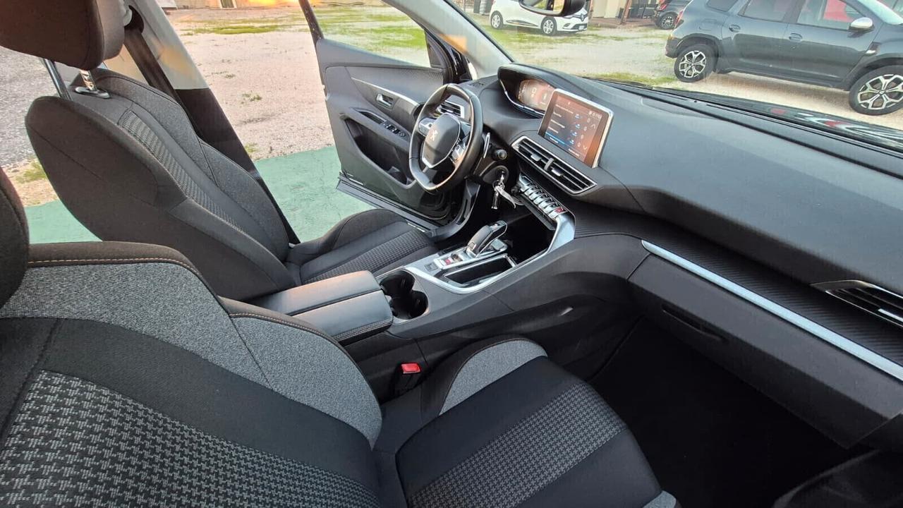 Peugeot 3008 BlueHDi 130cv S&S Allure Automatica