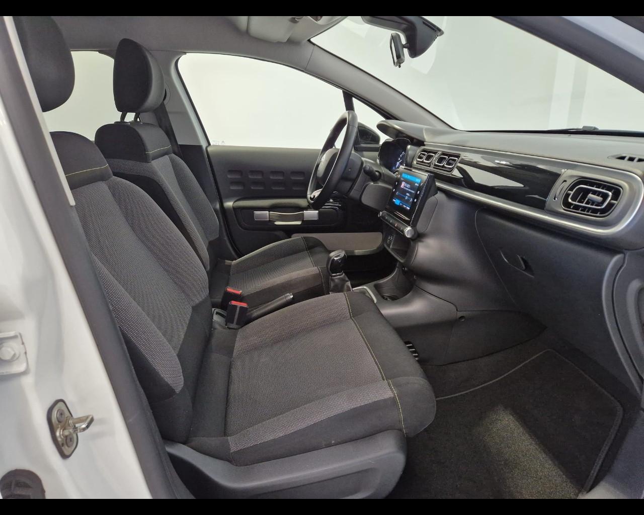 CITROEN C3 III 2017 - C3 1.2 puretech Shine 82cv