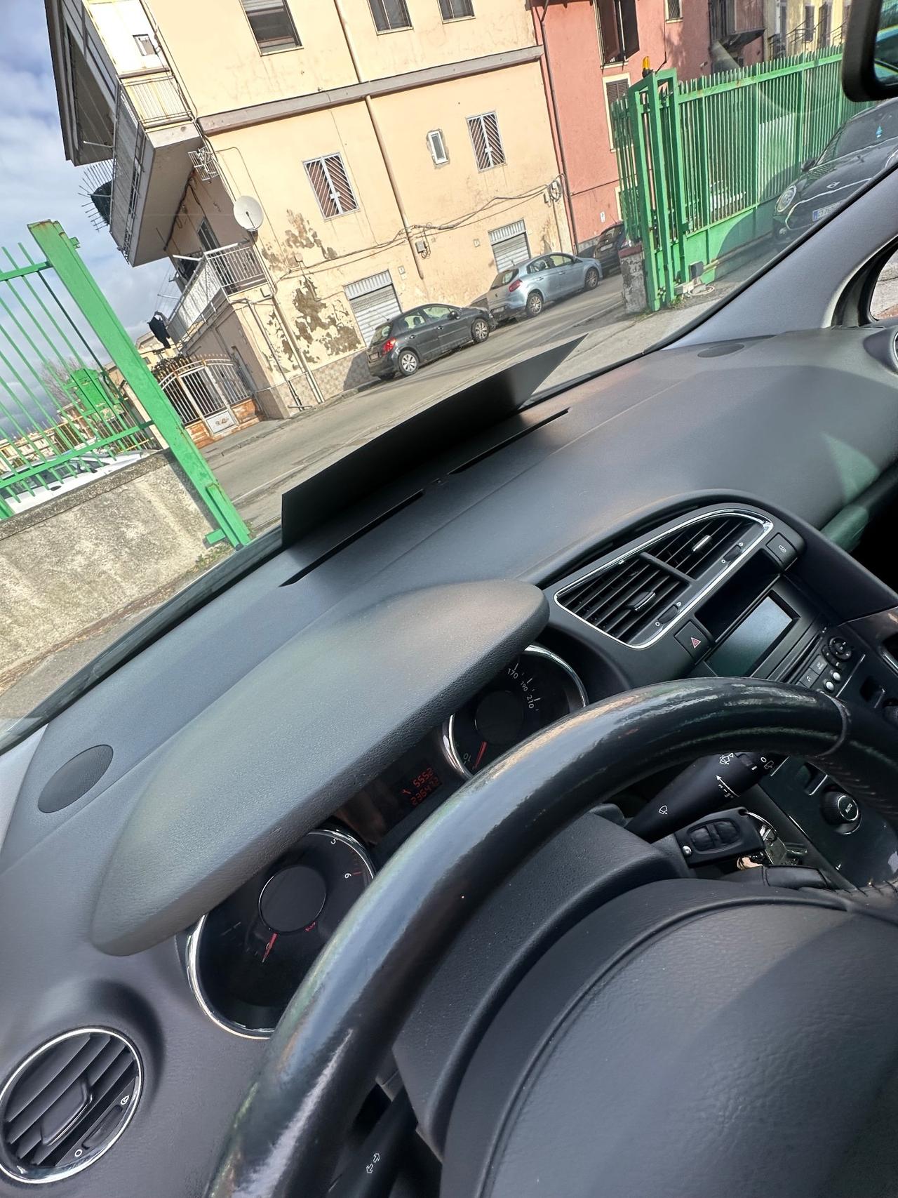 Peugeot 3008 1.6 HDi 110CV Business