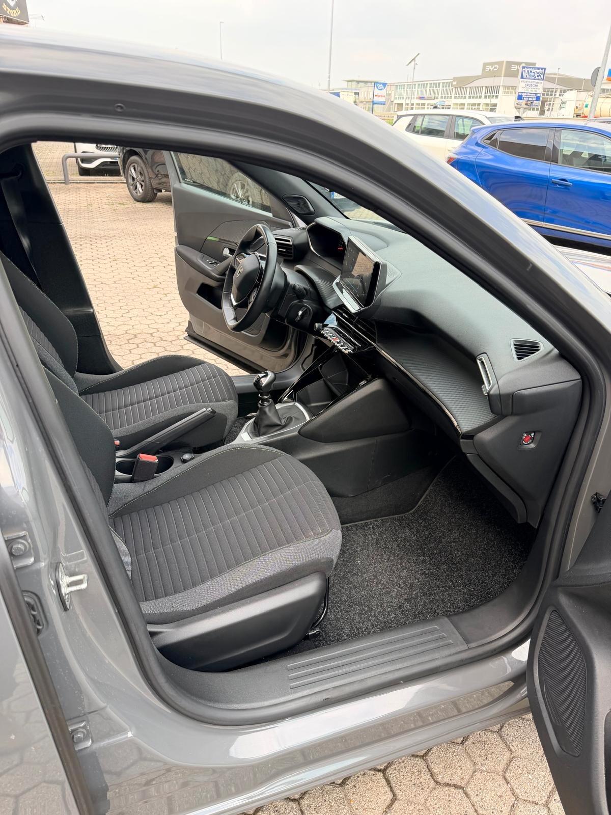 Peugeot 2008 PureTech 100 S&S Allure