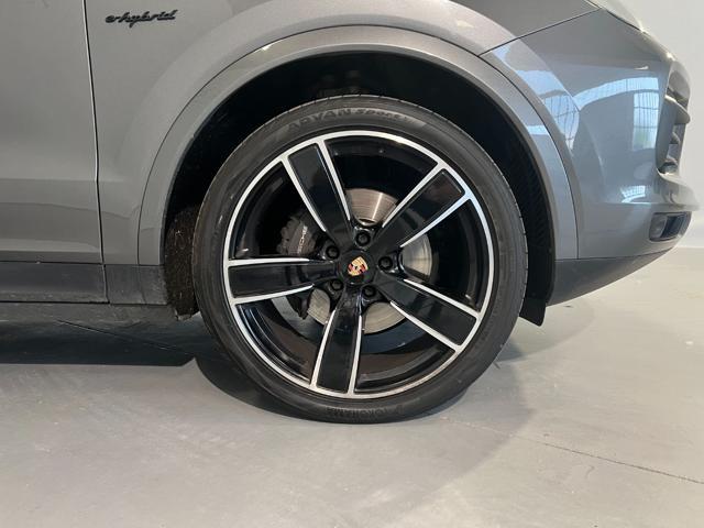 PORSCHE Cayenne Coupé 3.0 V6 E-Hybrid SEDILI VENTILATI-ACC