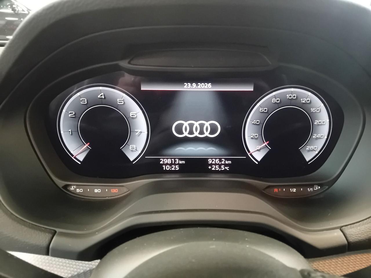 Audi Q2 30 TFSI Business Advanced Prestige