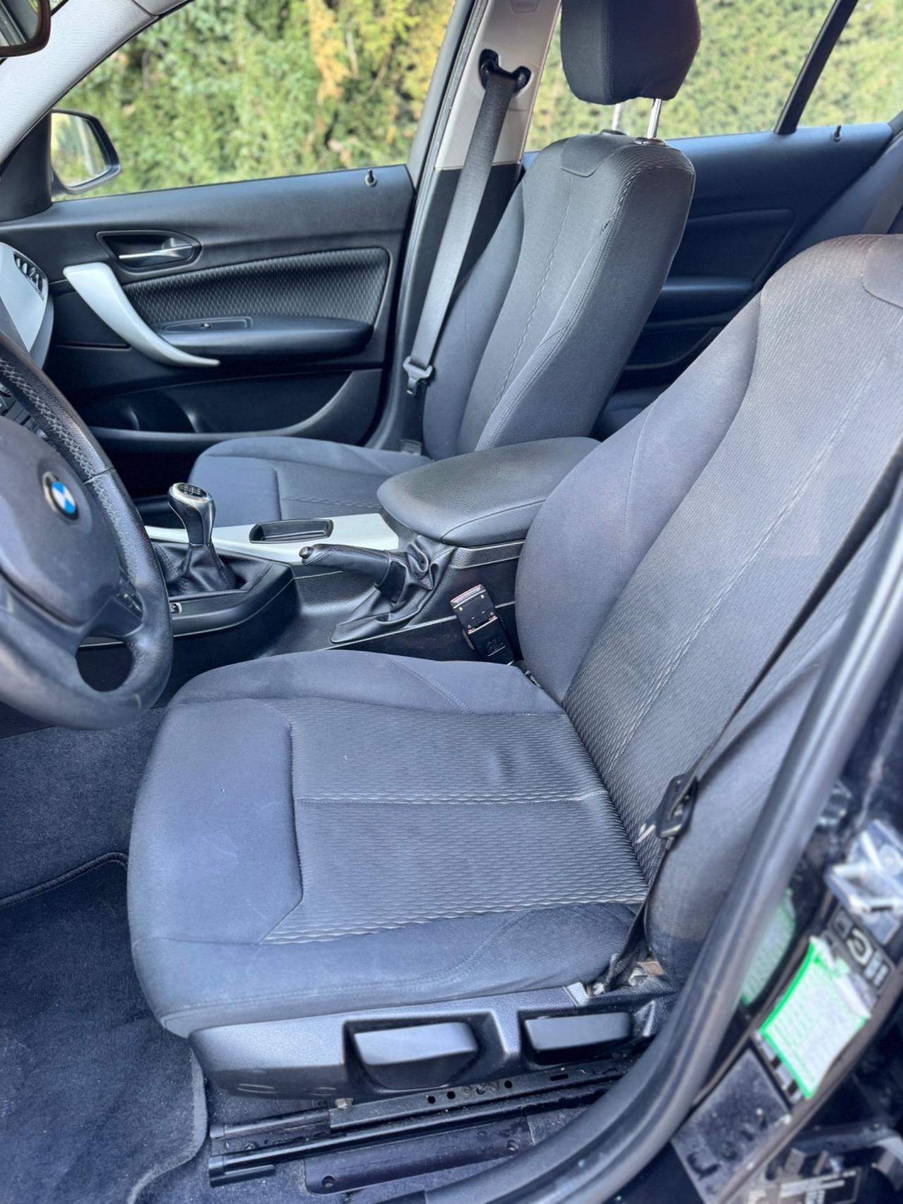 Bmw 116 116d 5p. Urban