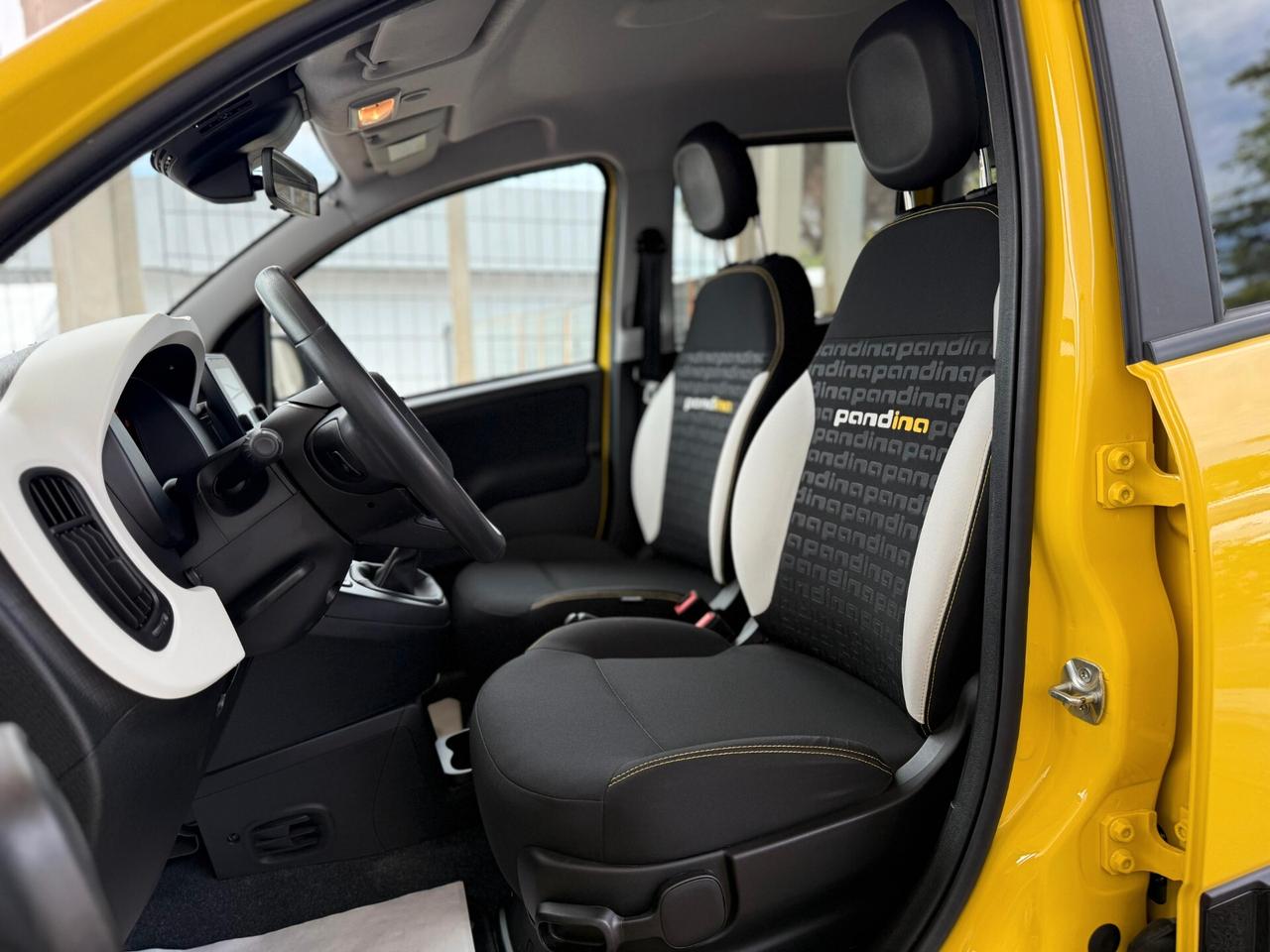 Fiat Panda 1.0 FireFly S&S Hybrid Pandina