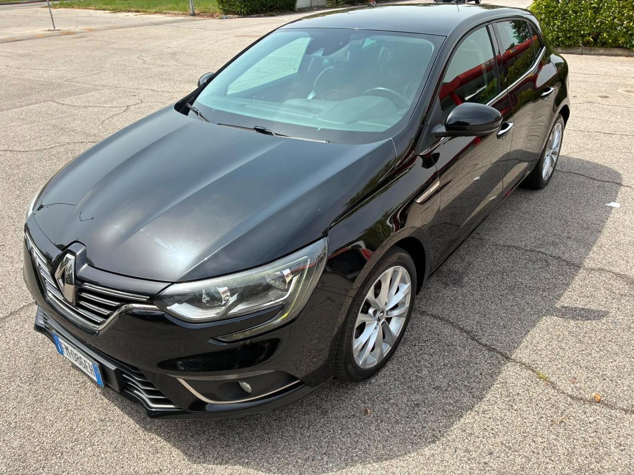 Renault Megane Mégane dCi 130 CV Energy Duel2