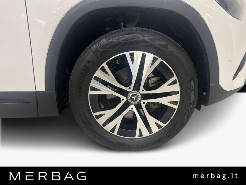 Mercedes-Benz GLA 180 d Automatic Business Extra night Pack