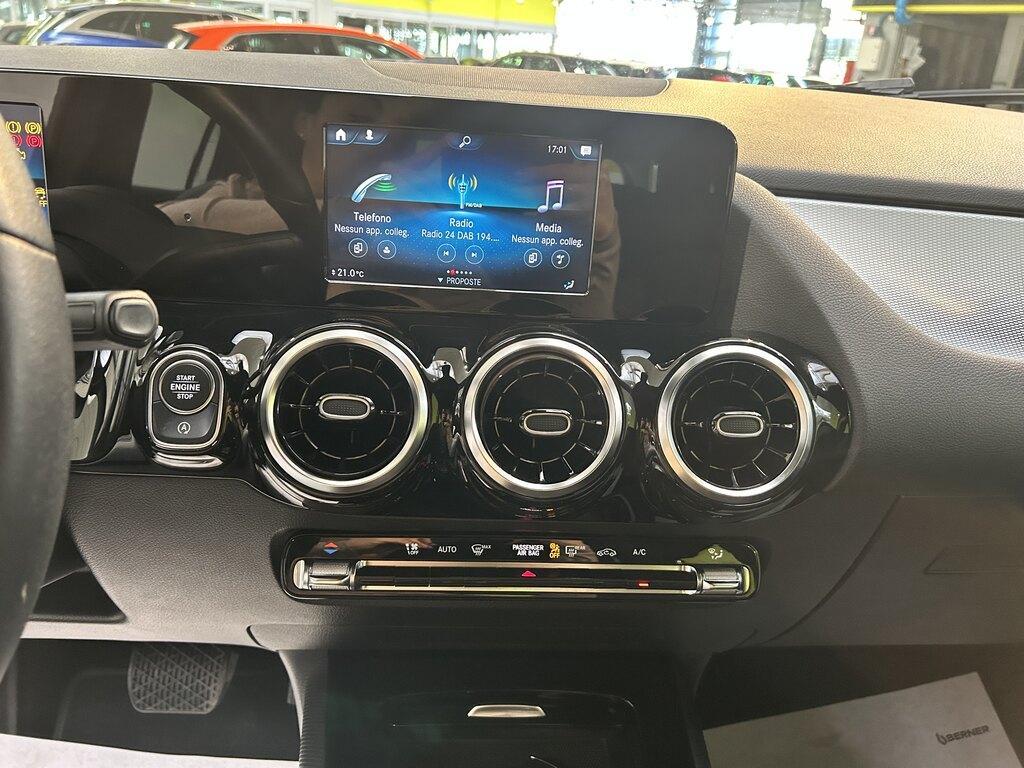 Mercedes GLA 200 200 D Sport Plus 8G-DCT