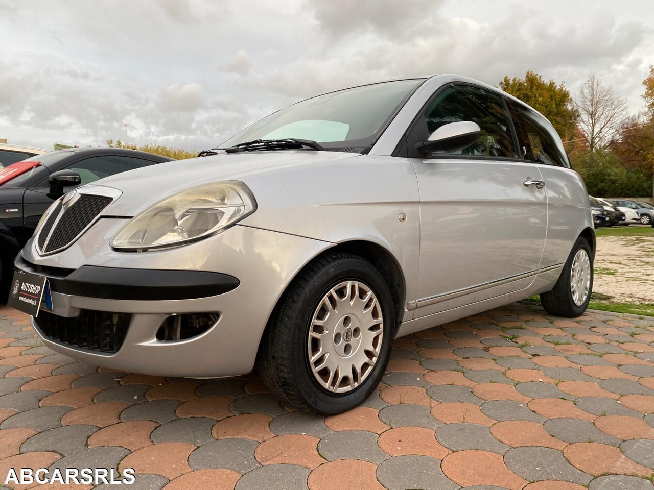 LANCIA - Ypsilon - 1.2 Argento GPL - NEOPATENTATI