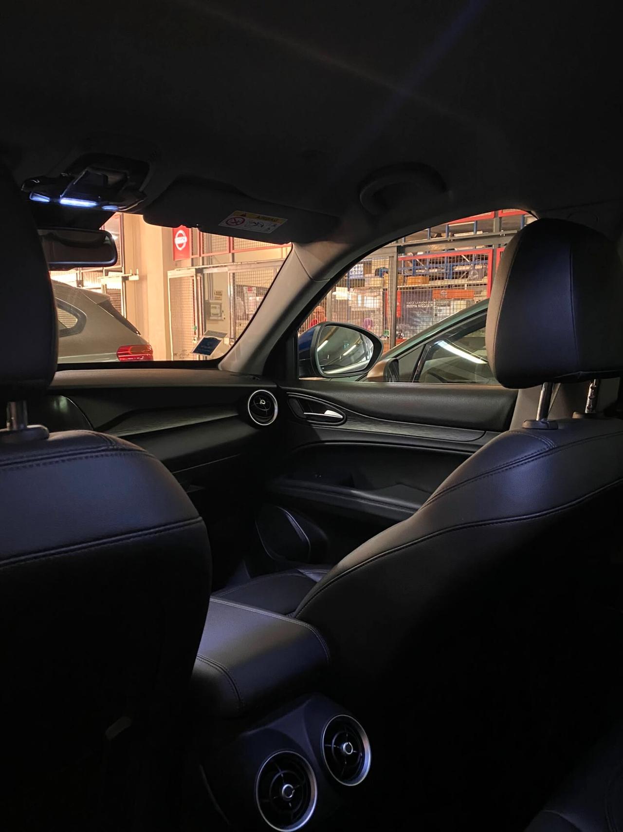 Alfa Romeo Stelvio 2.2 Turbodiesel 210 CV AT8 Q4 Executive