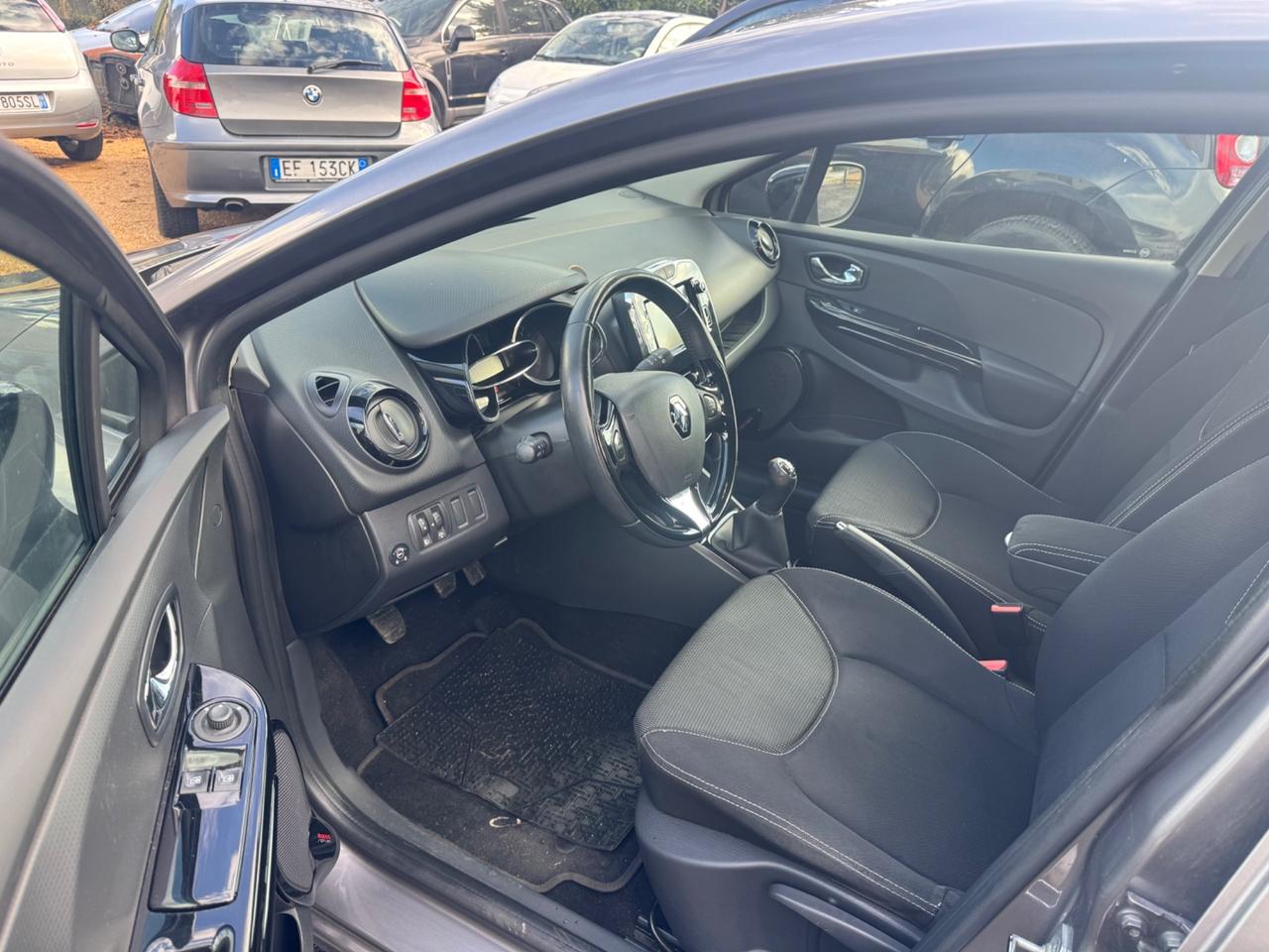 Renault Clio 1.2 75CV GPL 5 porte Live NEOPATENTATI