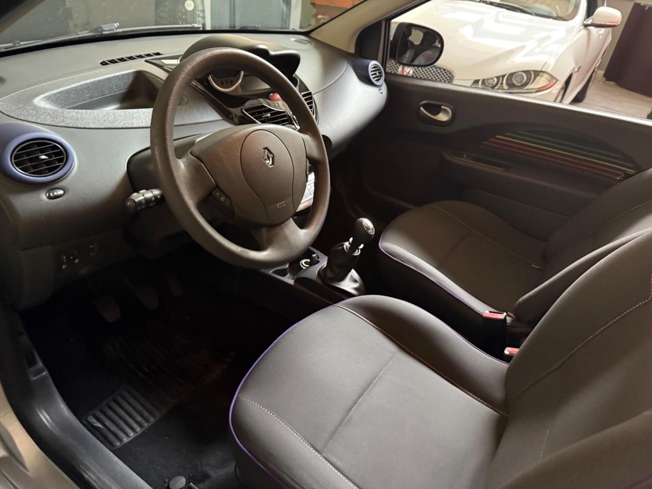 Renault Twingo 1.2 16V Live