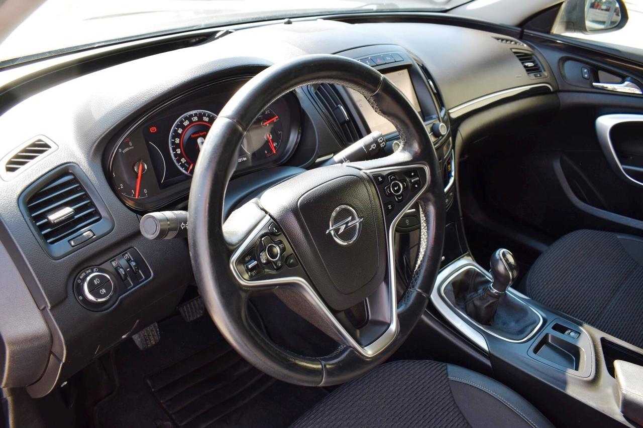 Opel Insignia 2.0CDTI 140cv Sports Tourer Cosmo 104gr
