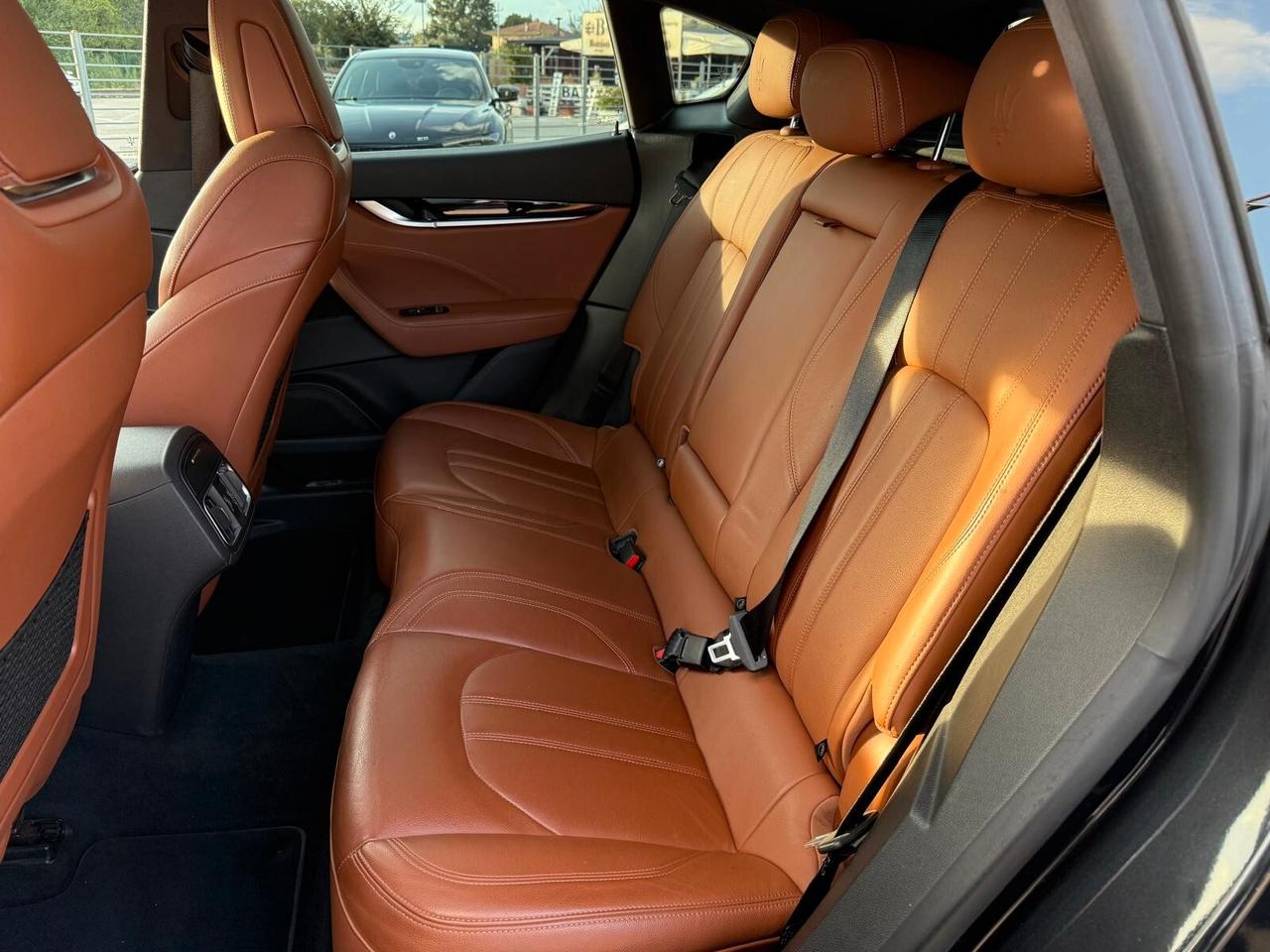 Maserati Levante GRANSPORT ESCLUSIVA AFFARE