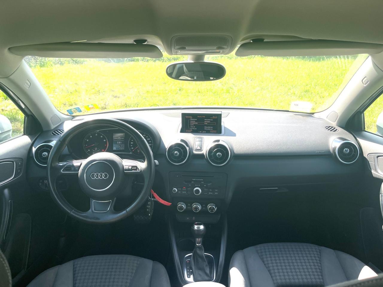 Audi A1 1.4 TFSI S tronic 119g Attraction