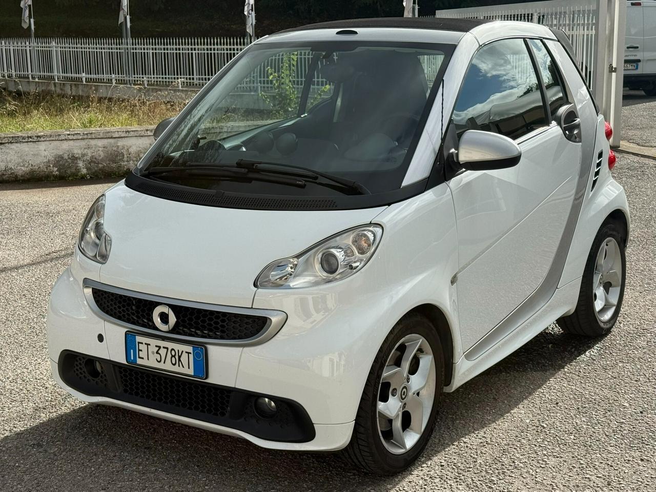 Smart ForTwo 1000 52 kW MHD cabrio passion