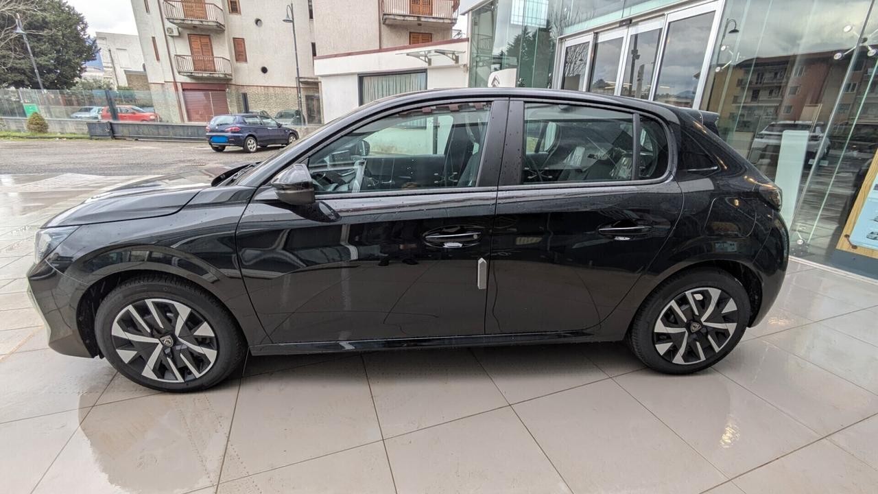 Peugeot 208 Hybrid 100 e-DCS6 BUSINESS