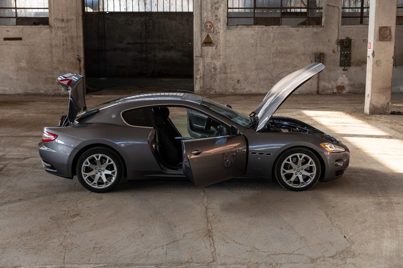 Maserati GranTurismo 4.7 S automatica (ZF) Appena tagliandata* Stupenda