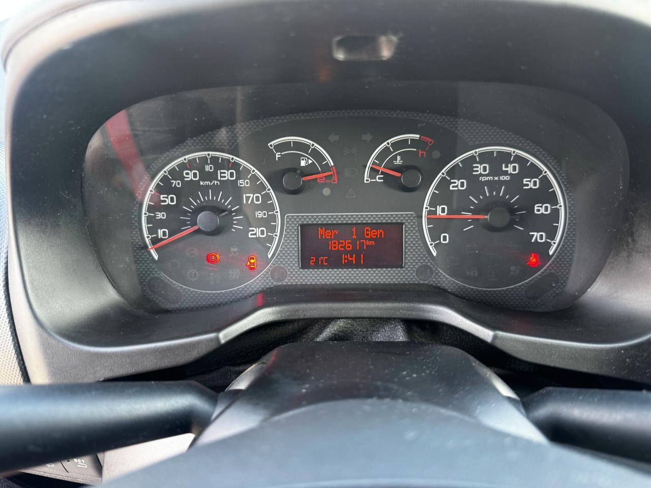 Fiat Fiorino 1.3 MJT 95CV Furgone Adventure E5+