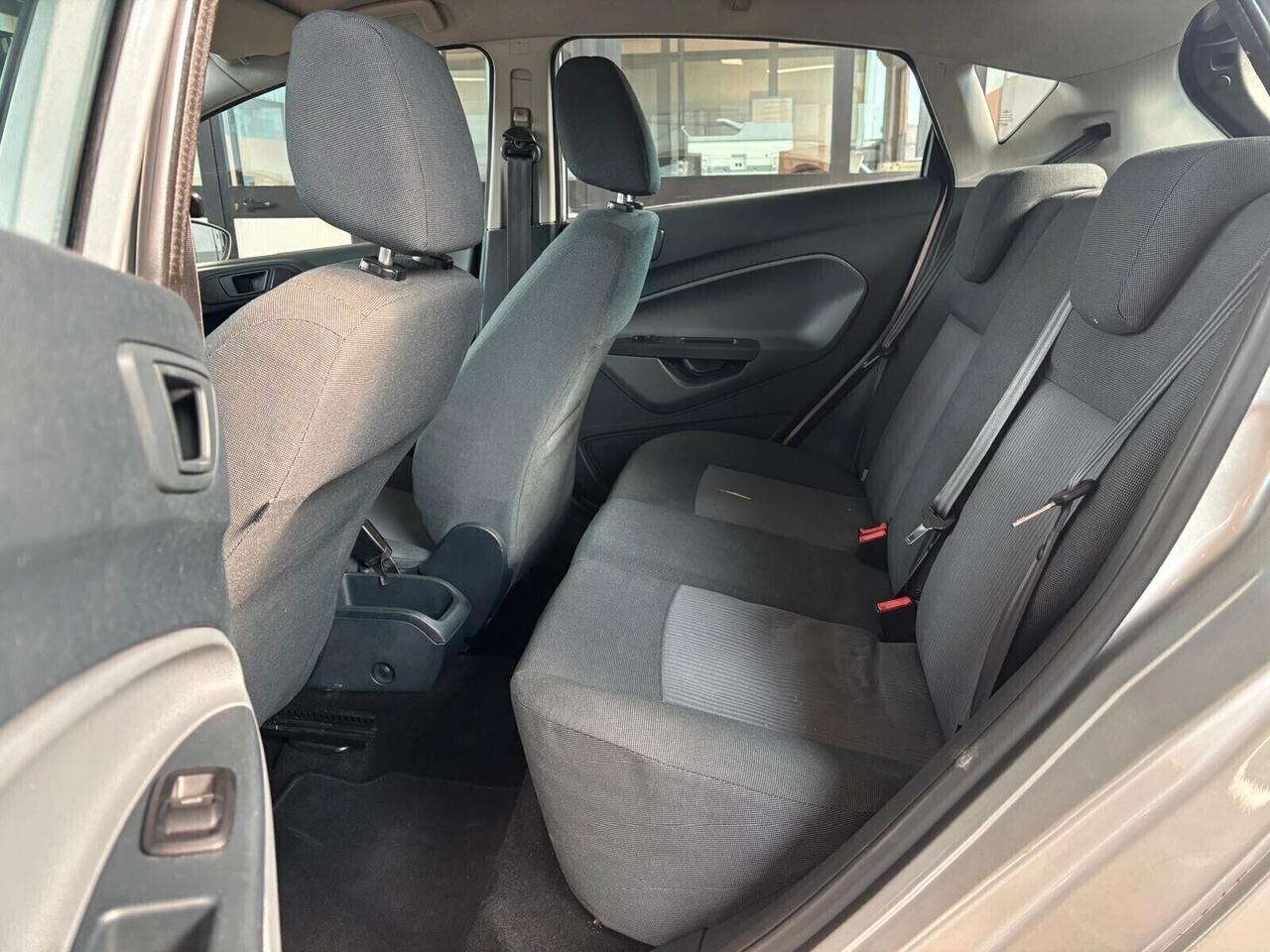 Ford Fiesta 1.4 5 porte Bz.- GPL Titanium