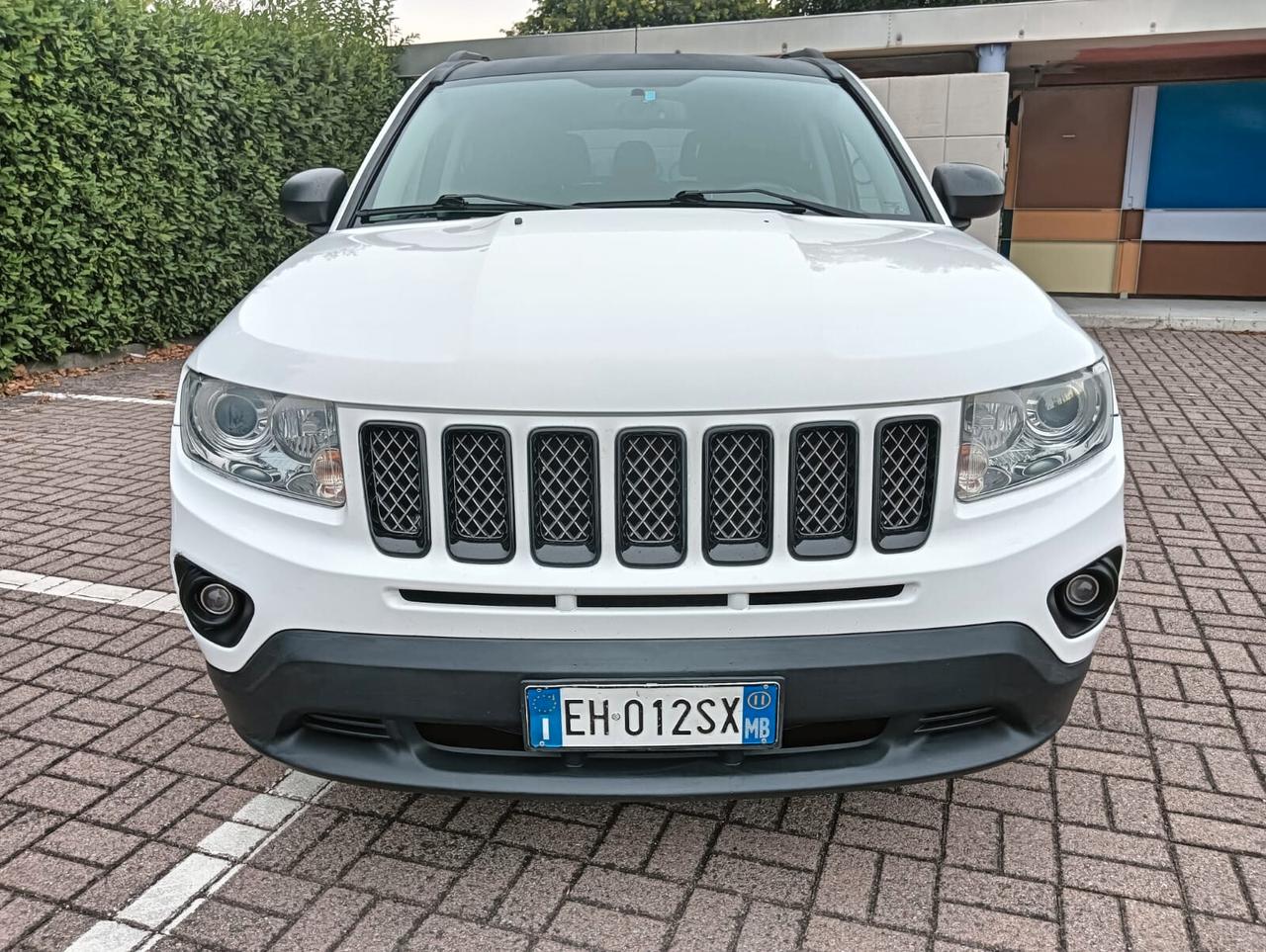JEEP COMPASS LIMITED 4X4 ..CELL 320 147 1147 WUATSAPP 3276540940