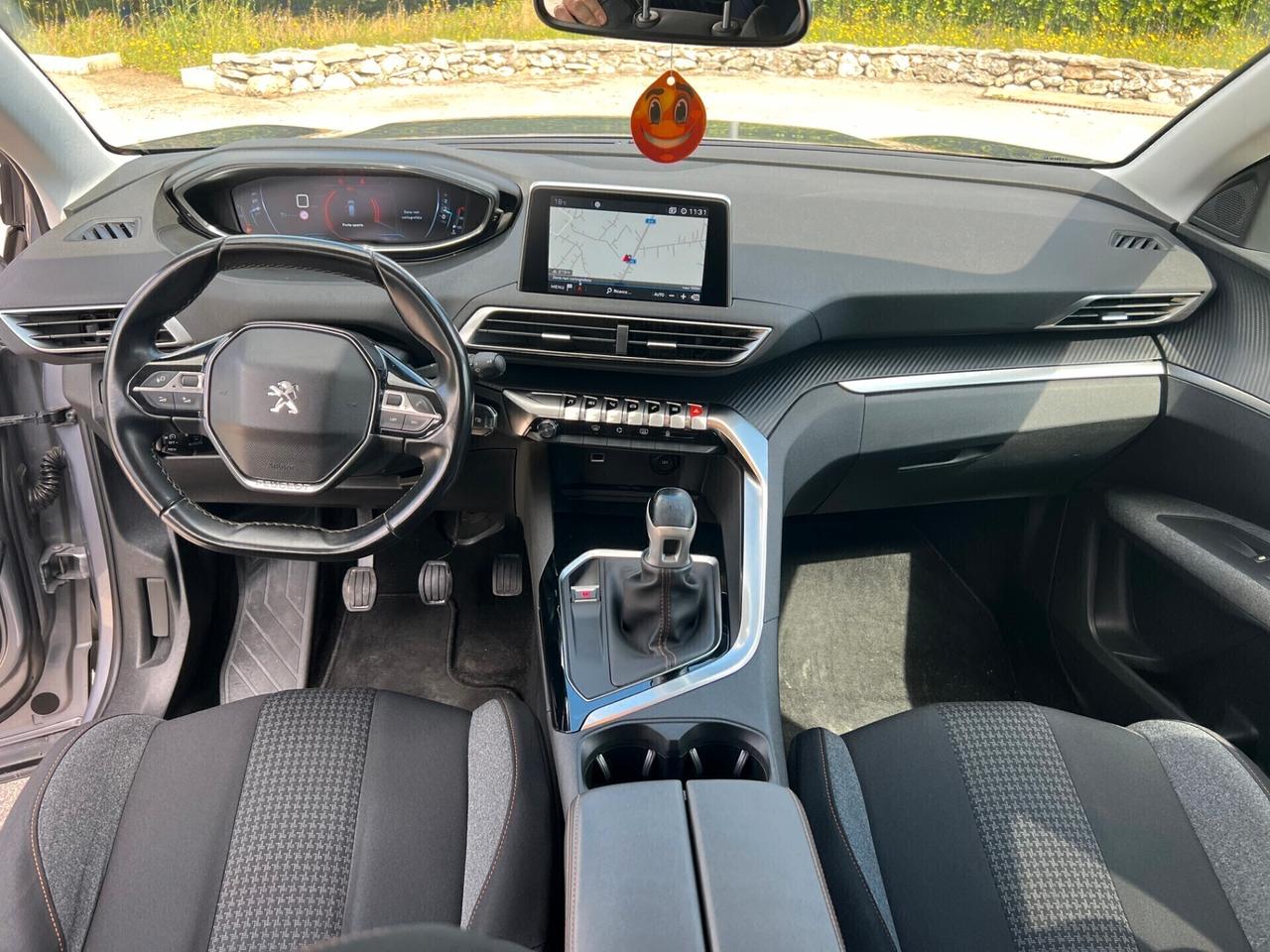 Peugeot 3008 BlueHDi 130 S&S Business