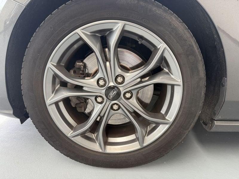 Ford Focus 1.0 EcoBoost Hybrid 125 CV SW ST Line