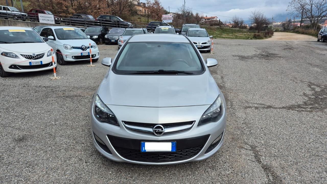 Opel Astra 1.7 CDTI 110CV 5p Elect. 2014-Km 158000