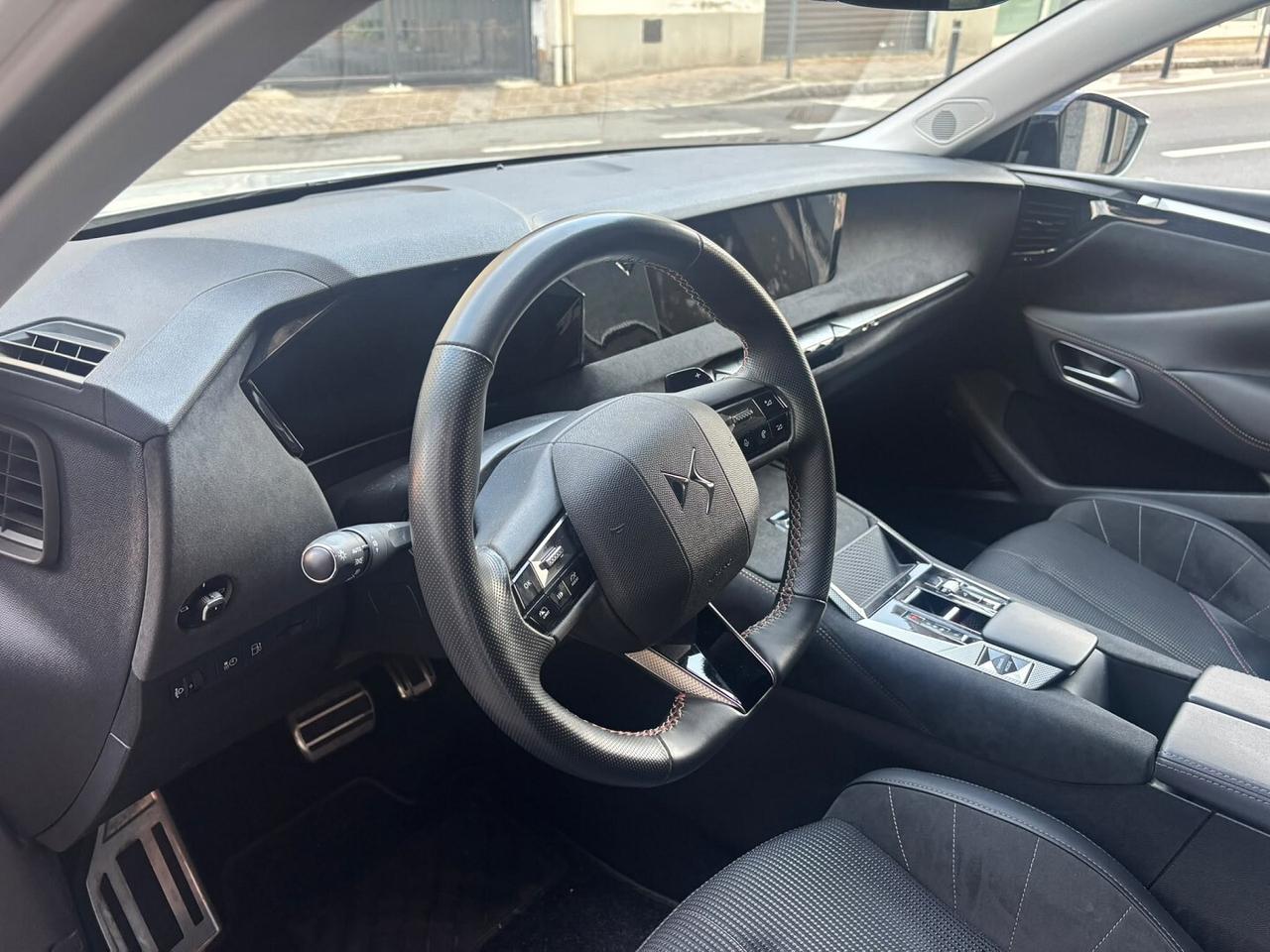 DS4 E-Tense 225 Cross Opera