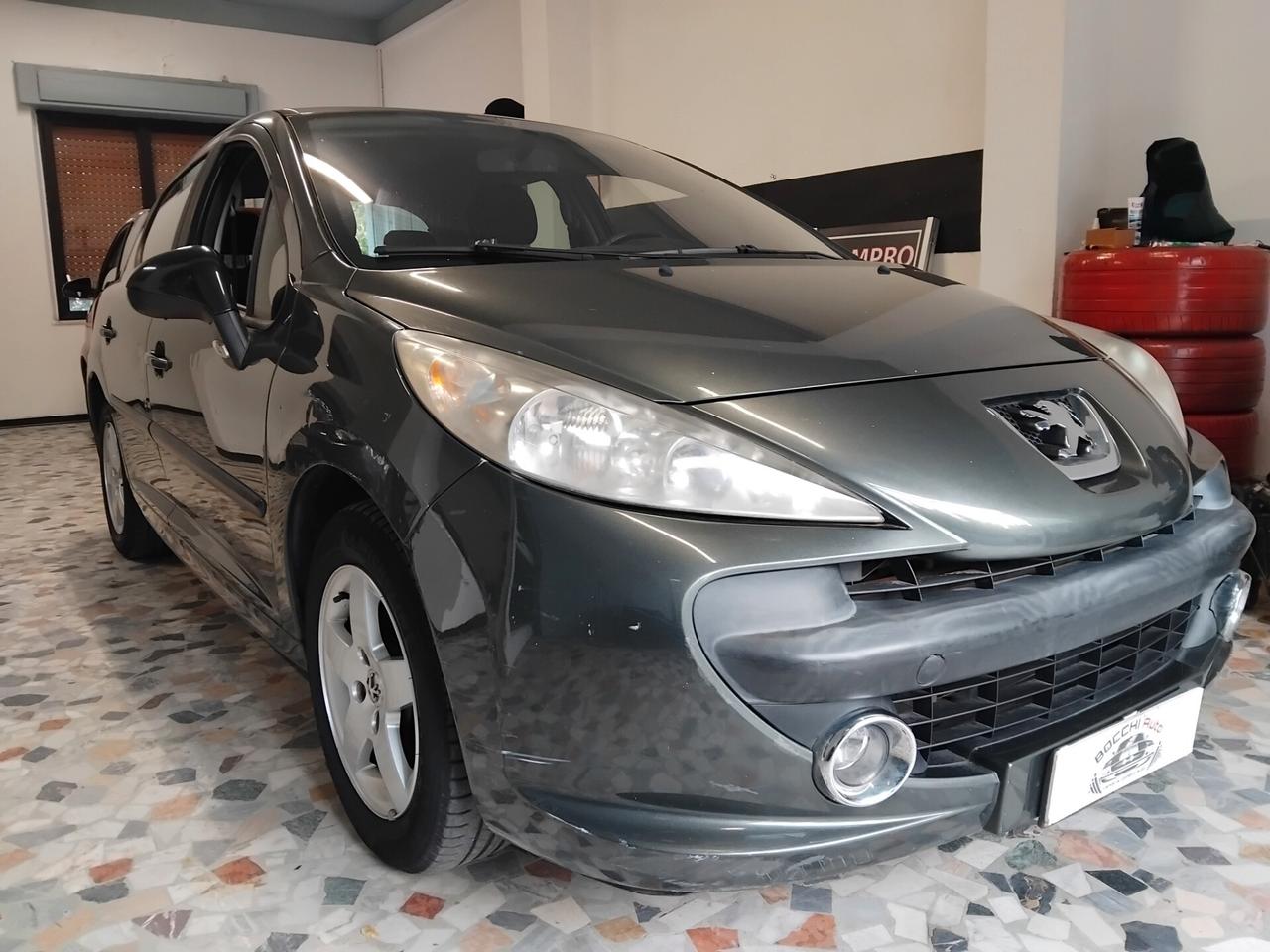 Peugeot 207 1.4 88CV 5p. XS