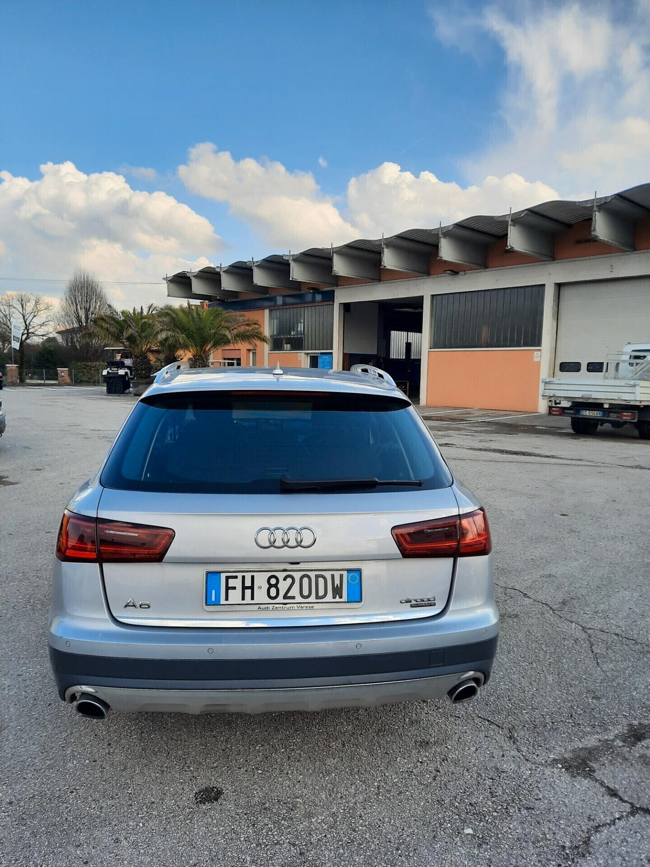 Audi A6 allroad 3.0 TDI 218 CV S tronic Business Plus