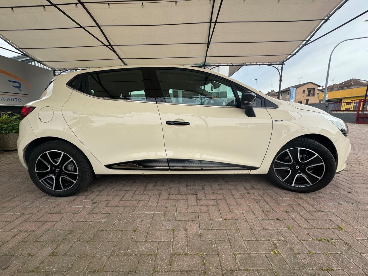 Renault Clio Duel 1.5 ENERGY dCi 75 Eco2 #5518