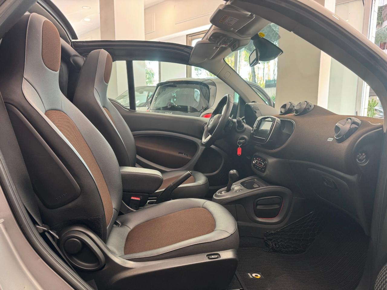Smart ForTwo Cabrio 0.9 t PERFECT EDITION 90cv twinamic-ITALIANA-TAGLIANDI MERCEDES-BENZ