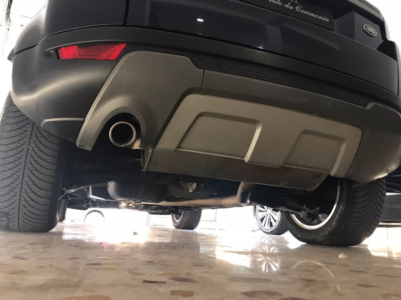 Land Rover Evoque 2.2 TD4 5p. PRESTIGE PANORAMICO