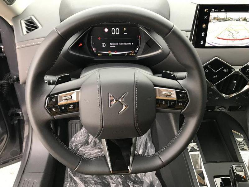 DS DS 3 PureTech 130 auto Antoine de Saint Exupery DS3 PARI AL NUOVO