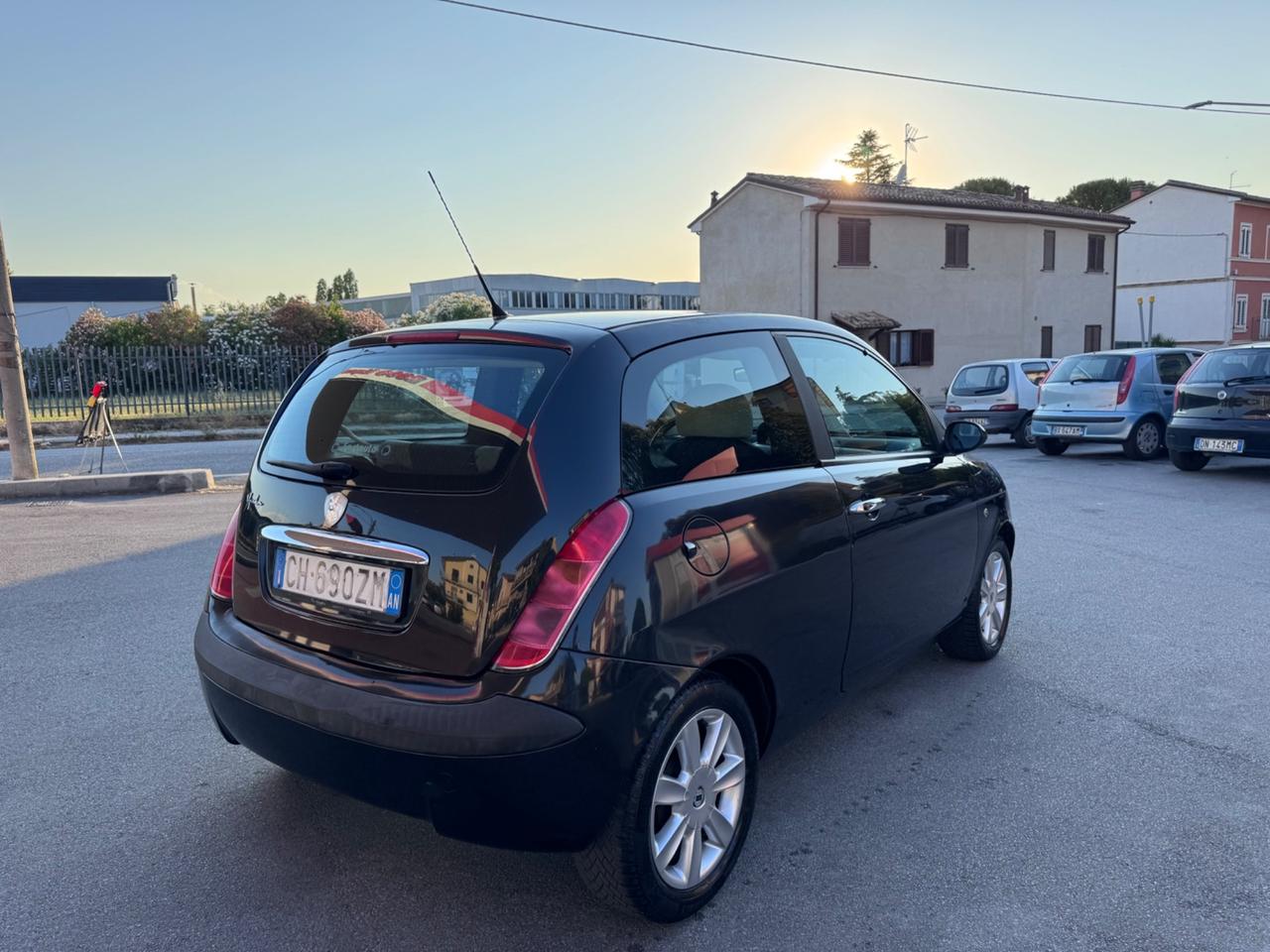 Lancia Ypsilon 1.2 Argento GPL